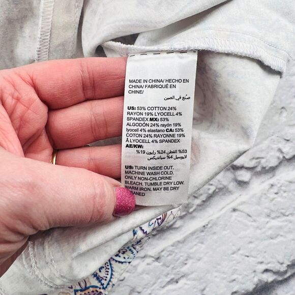 Chico's Sateen Button Down Shirt Jacket 2/12 Petite White Blue Paisley Print - Picture 8 of 9